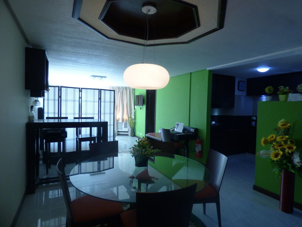 Manila Bay Serviced Apartments Esterno foto