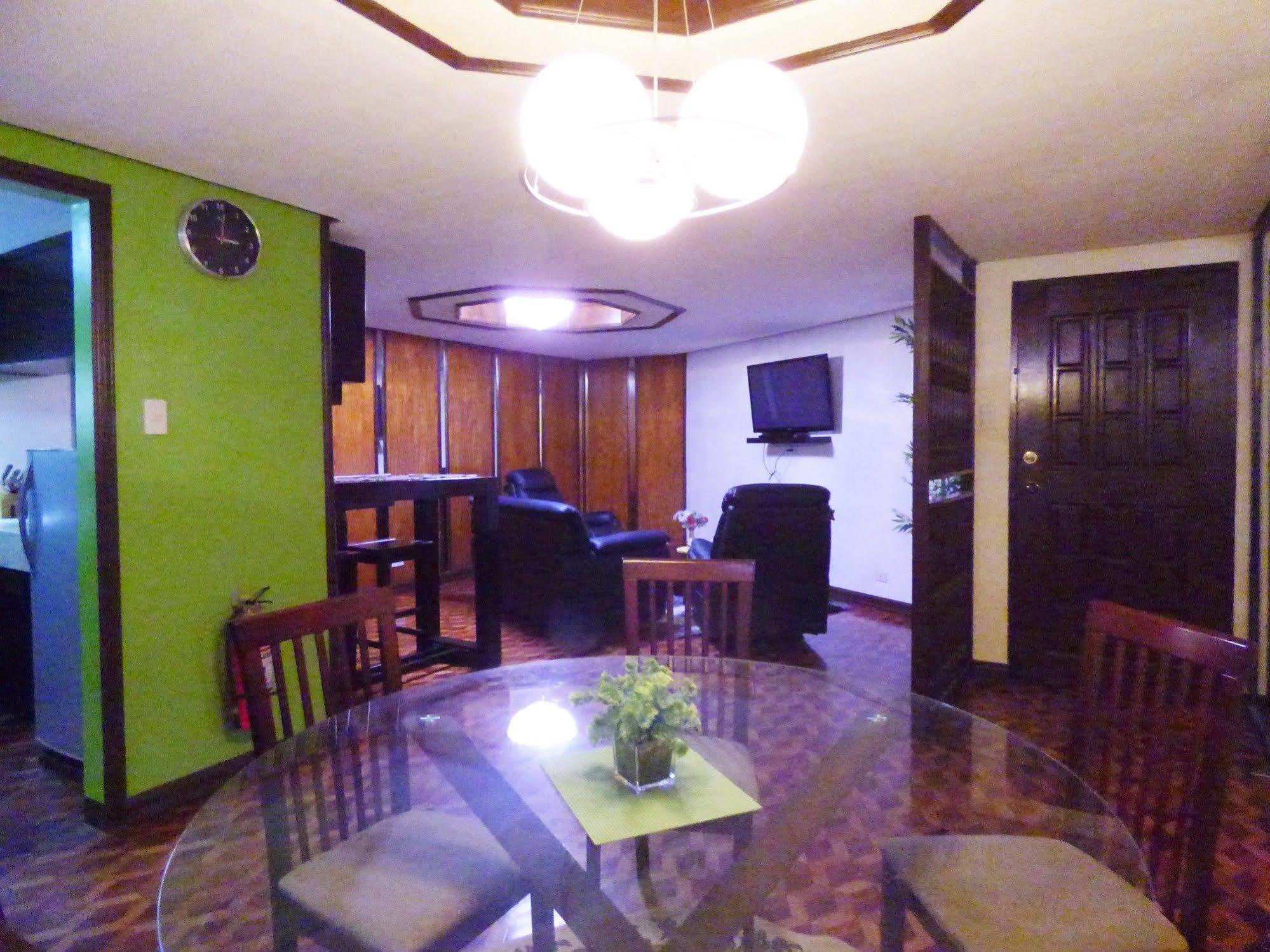 Manila Bay Serviced Apartments Esterno foto